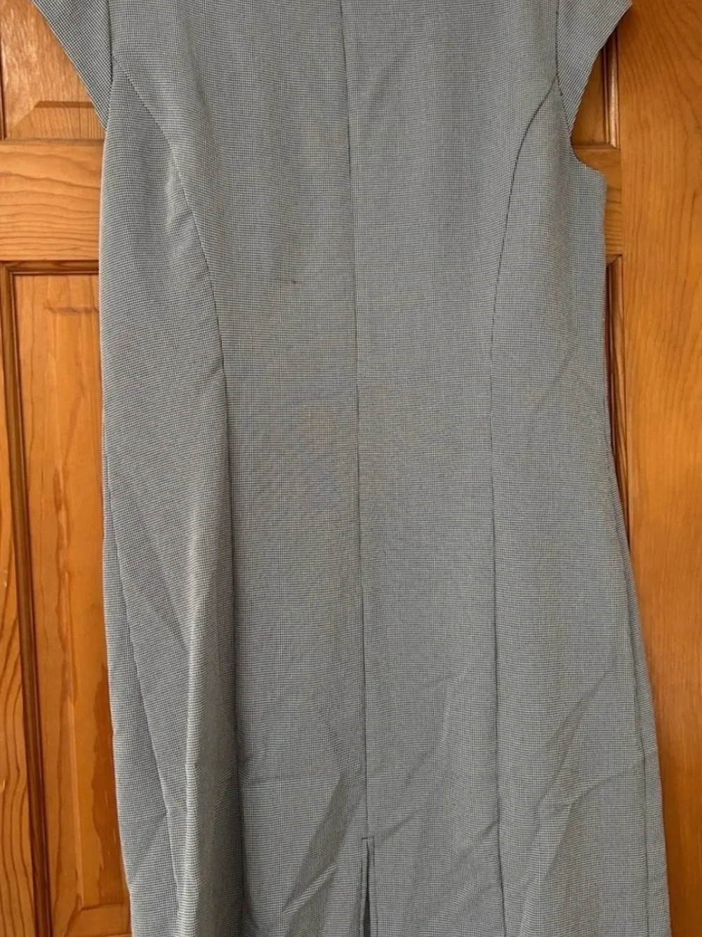 R & K Size 14P Gray Bow-Accent Cap Sleeve Sheath Dress